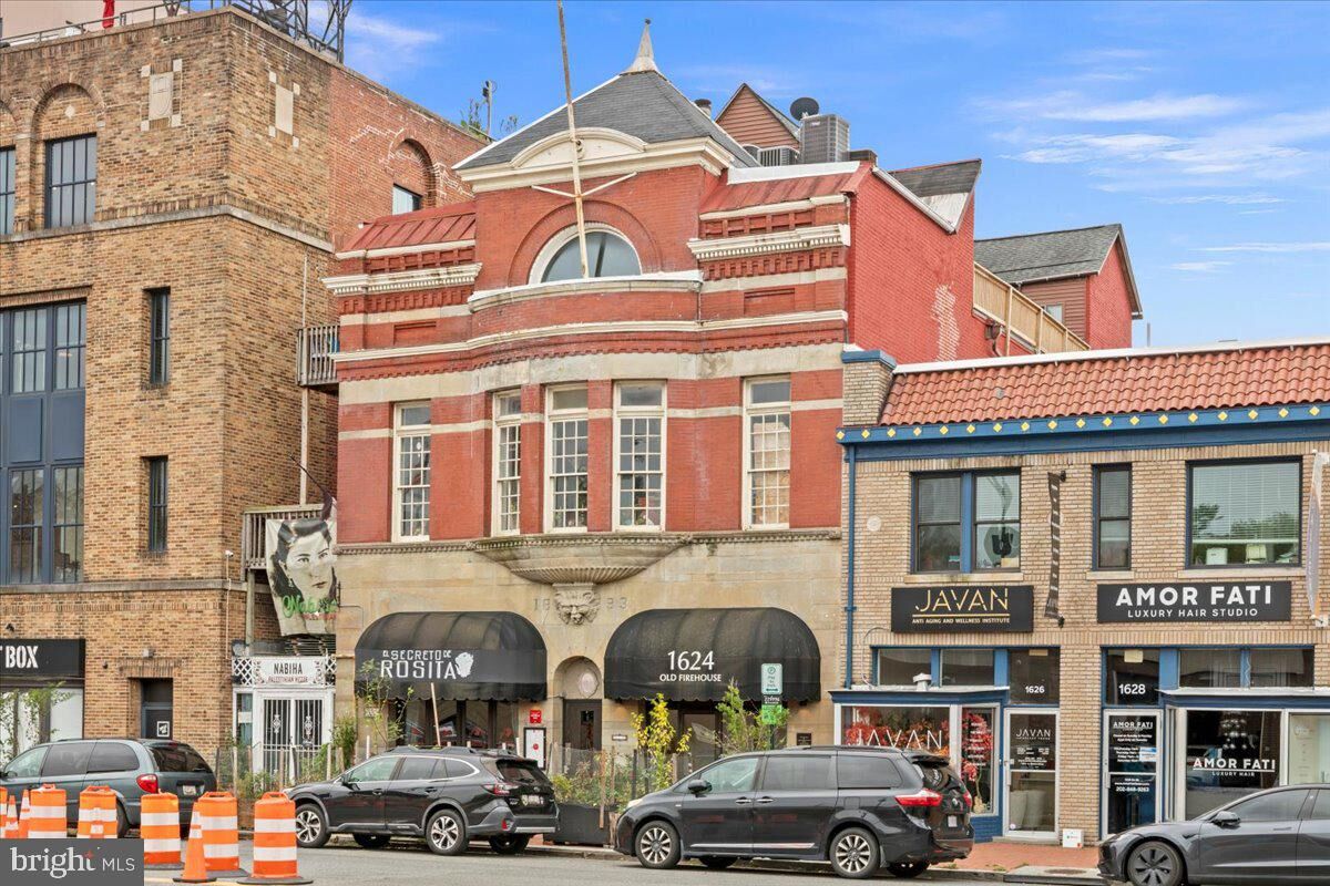 Property Photo: 1624 U Street NW 301 DC 20009