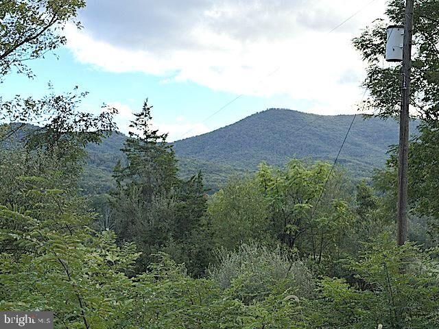 Property Photo: 41 Edwards Road VA 22657