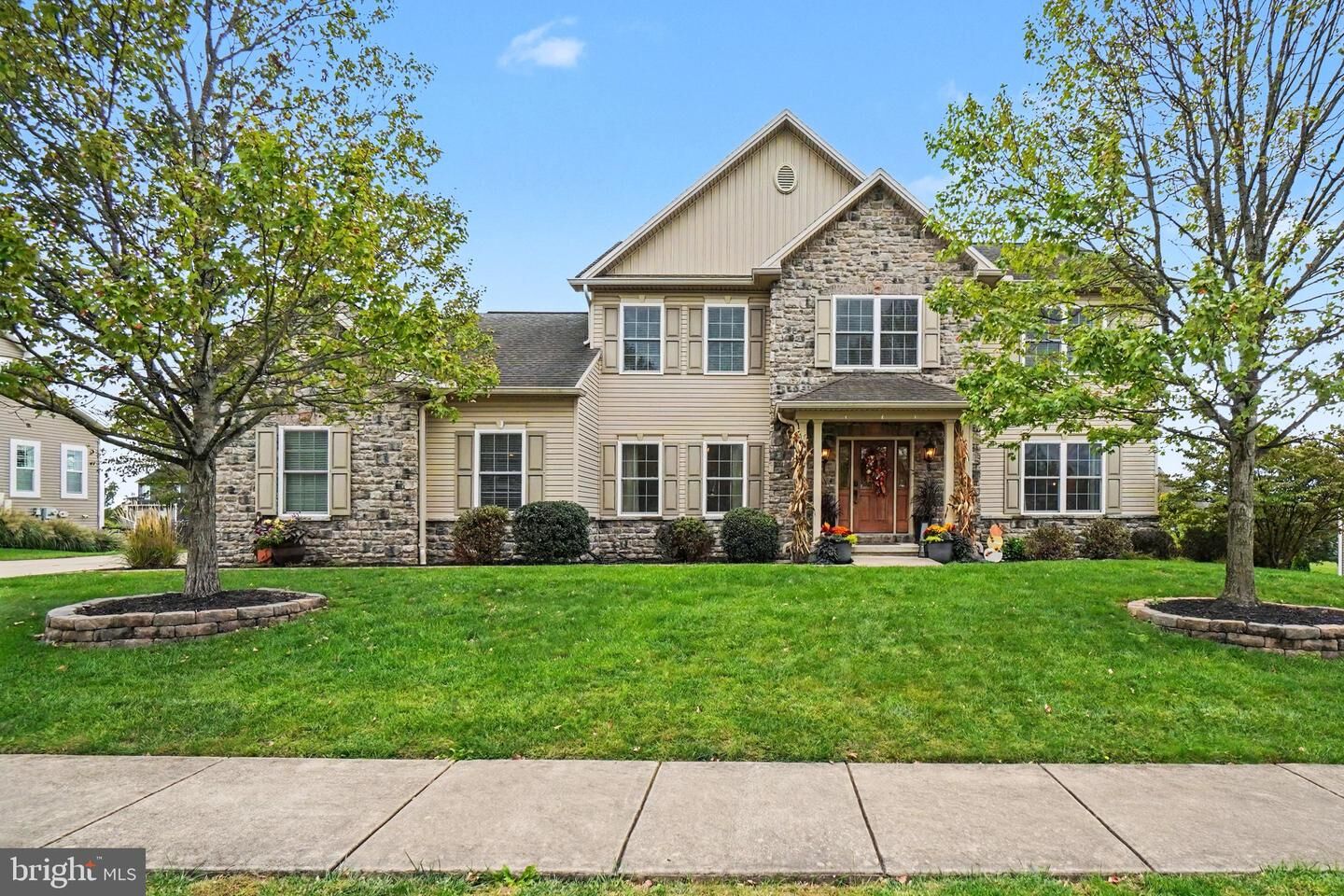 Property Photo:  5997 Camden Drive  PA 17112 