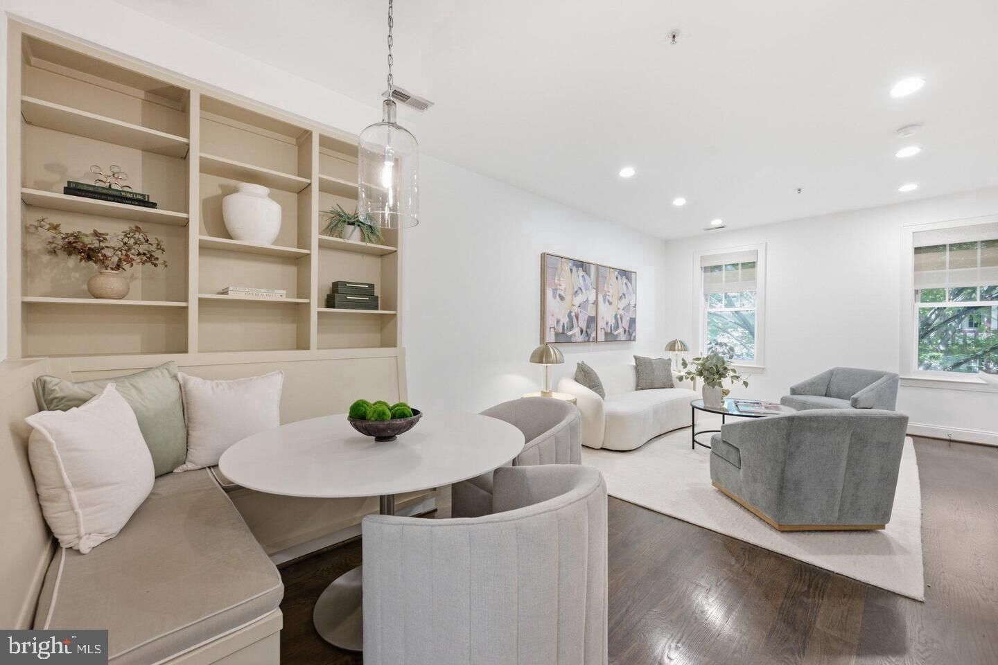 Property Photo: 1696 Lanier Place NW 3 DC 20009