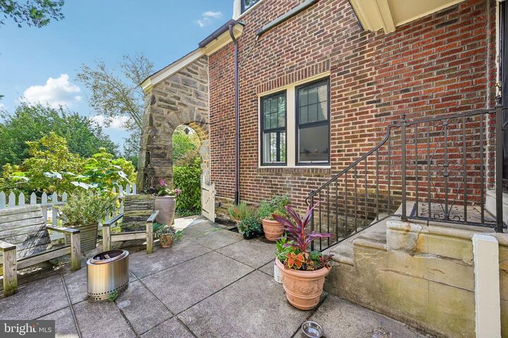 Property Photo:  407 Wadsworth Avenue  PA 19119 