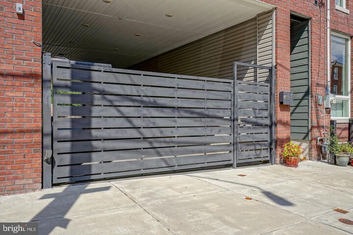 Property Photo:  1109 Earl Street  PA 19125 