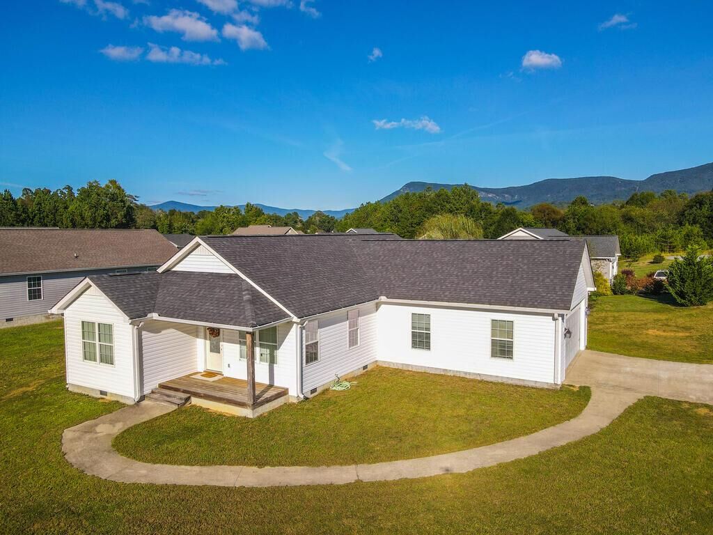 Property Photo:  473 Timberbrook Drive  GA 30705 