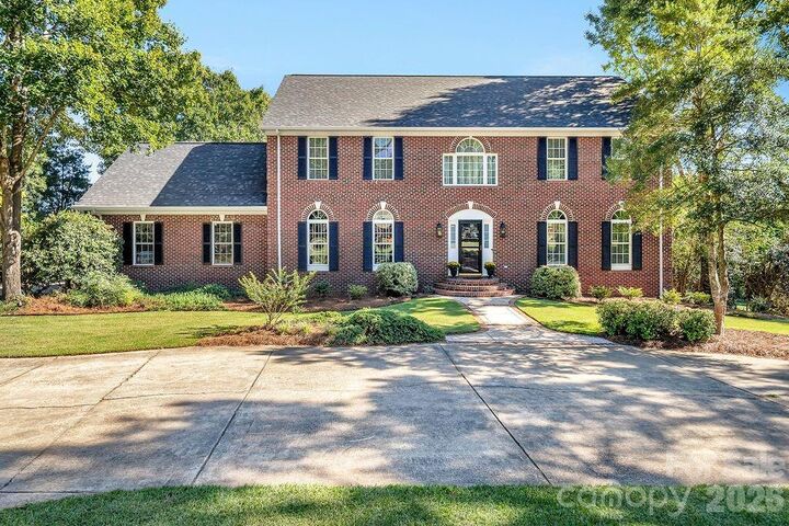 Property Photo:  49320 Quail Trail Road  NC 28128 