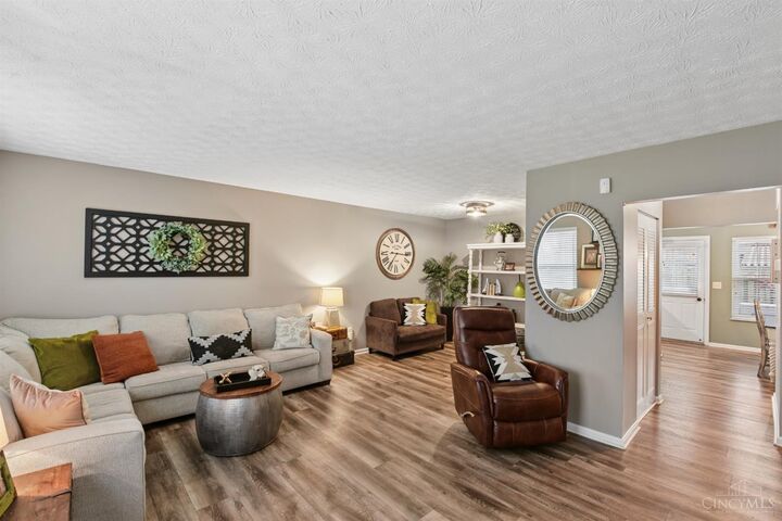 Property Photo: 125 Chapel Hill Drive OH 45014