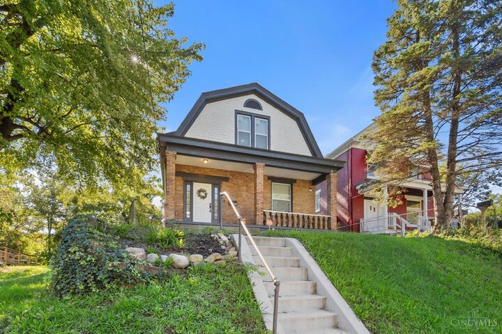 Property Photo: 1120 Carson Avenue OH 45205