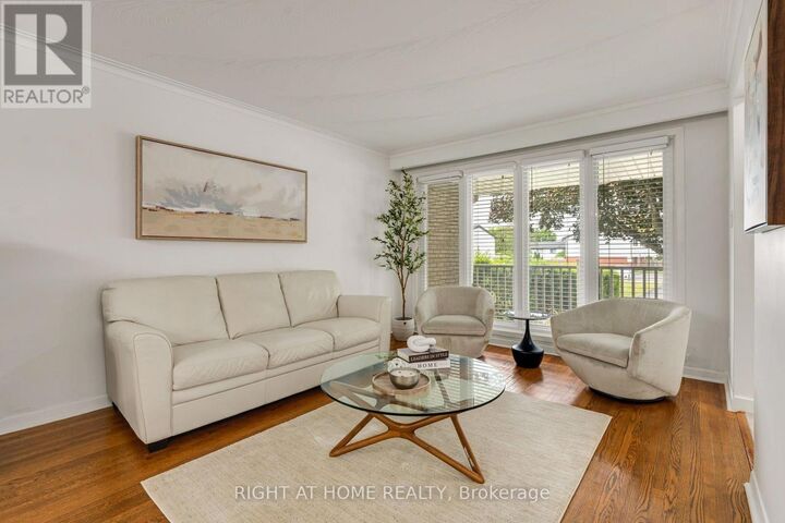 Property Photo:  1302 Redbank Crescent  ON L6H 1Y5 