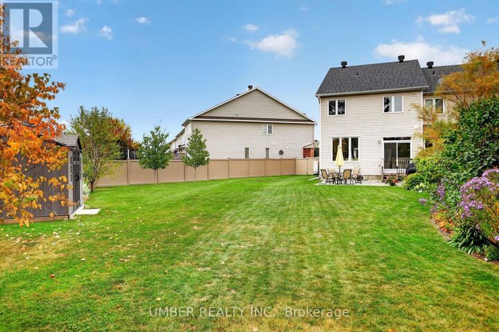 Property Photo:  136 Windance Crescent  ON K2W 0A7 