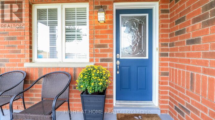 Property Photo:  165 Greenwood Drive  ON L3W 0E4 