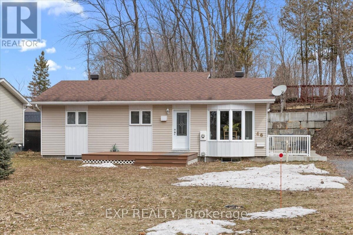 Property Photo:  46 Dufour Street  ON K0B 1K0 