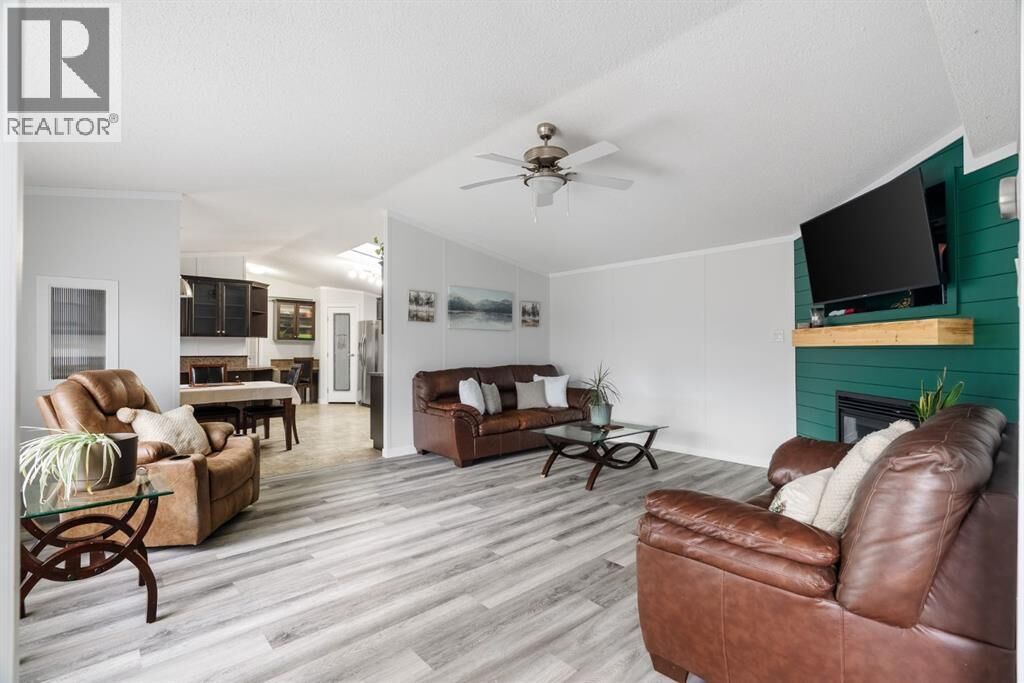 Property Photo: 224 Clausen Crescent AB T9K 2H7