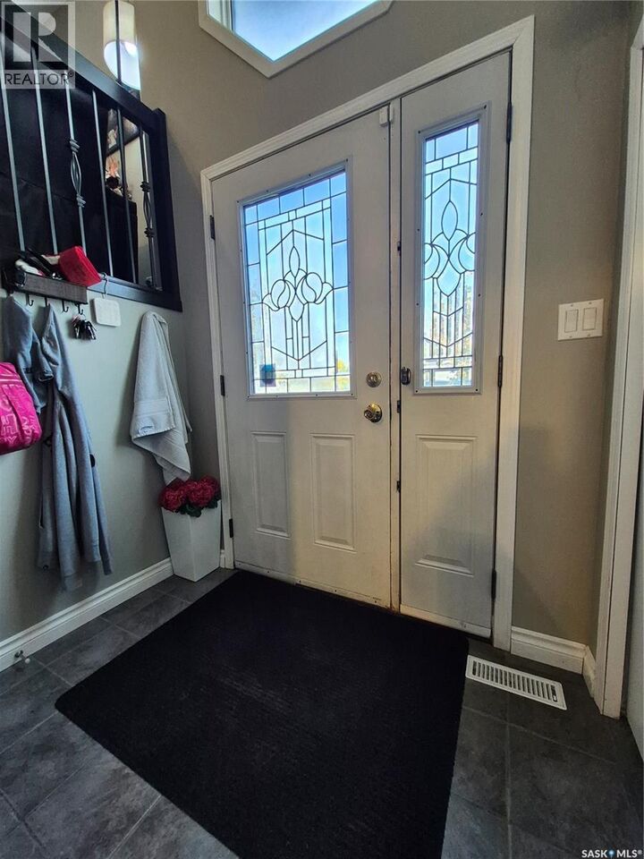 Property Photo:  221 Bean Crescent  SK S4H 3A3 