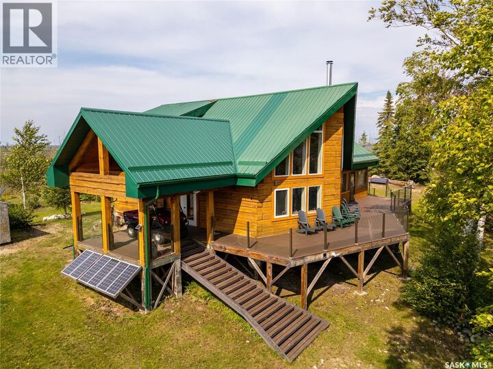 Property Photo:  Stunning Remote 4 Season Lakehouse On Nemeiben  SK S0J 1L0 