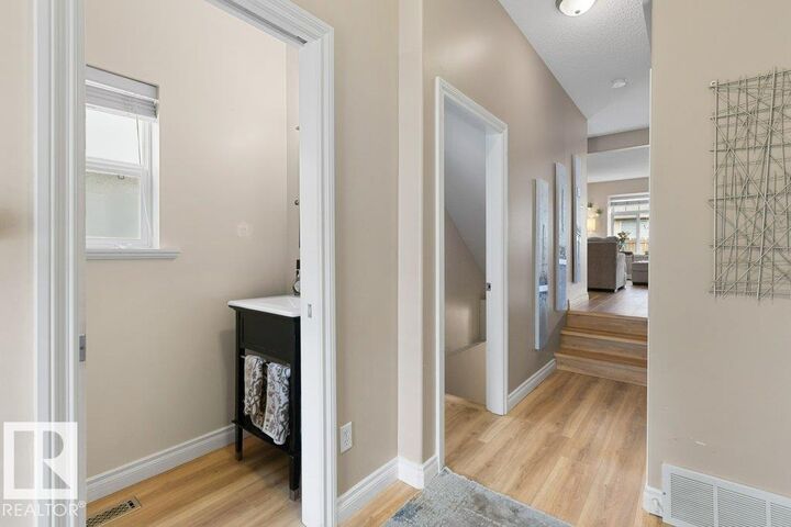 Property Photo:  200 Erin Ridge Drive 33  AB T8N 7E2 