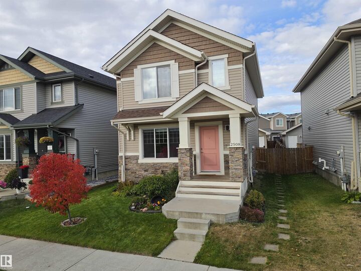Property Photo:  2508 20 Avenue NW  AB T6T 0Y7 