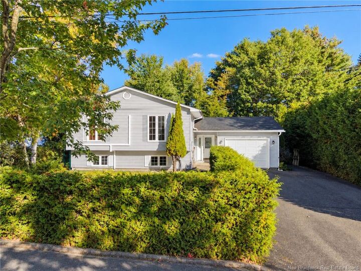 Property Photo: 91 Bailey Avenue NB E3A 5V1