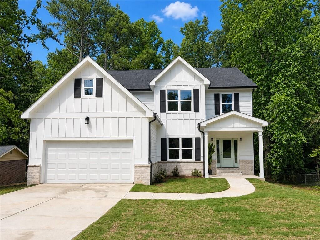 Property Photo:  6104 Wandering Way  GA 30093 