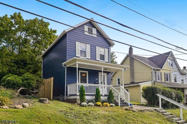 Property Photo:  114 N Prospect St  NJ 08865 