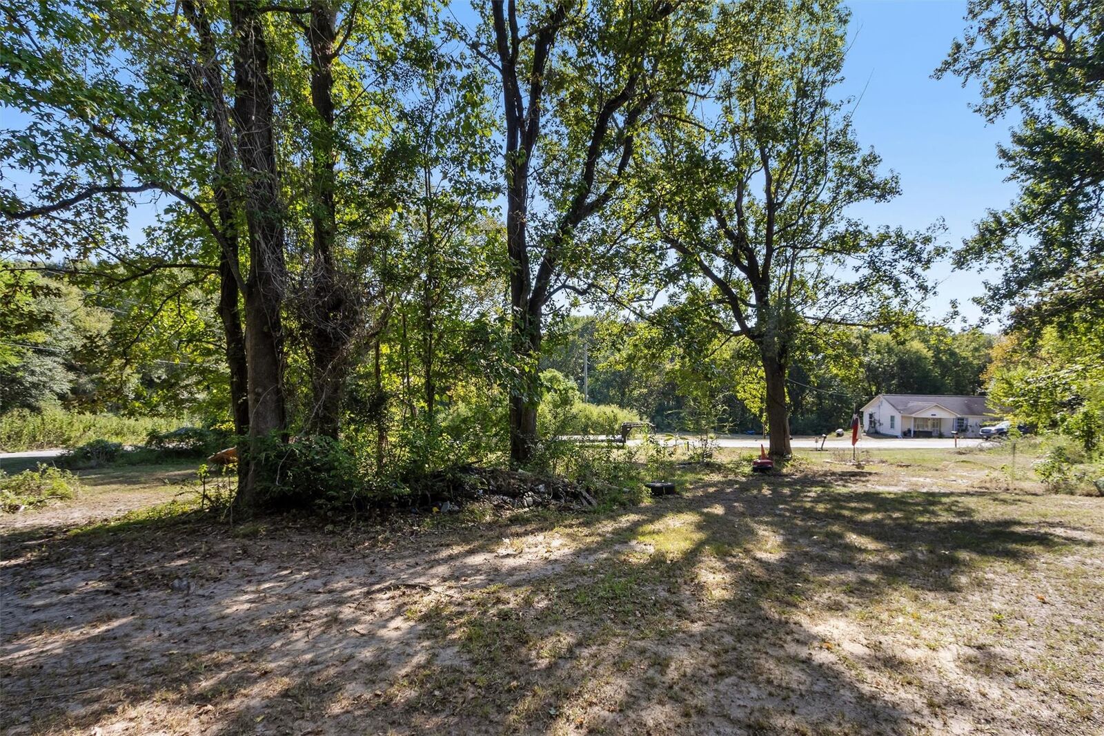 Property Photo:  214 E Beaumont Avenue  TX 77360 