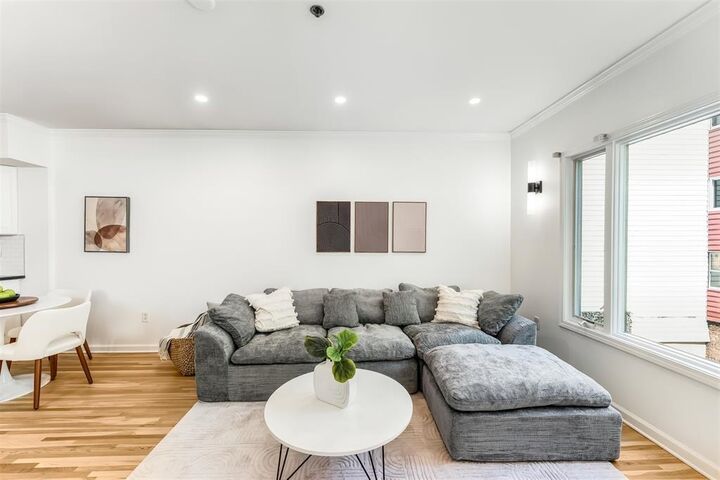 Property Photo:  508 1st St 2W  NJ 07030 