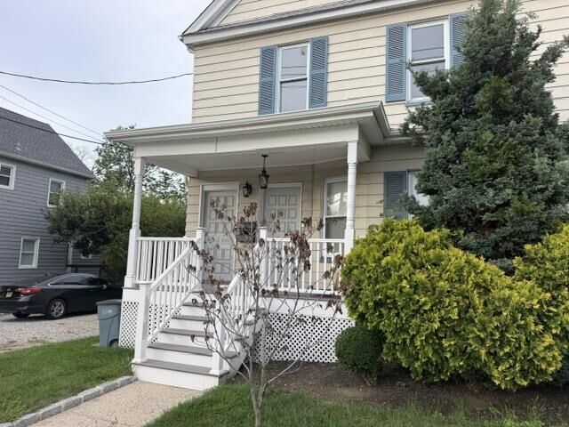 Property Photo:  326 Delawanna Ave 2  NJ 07014 
