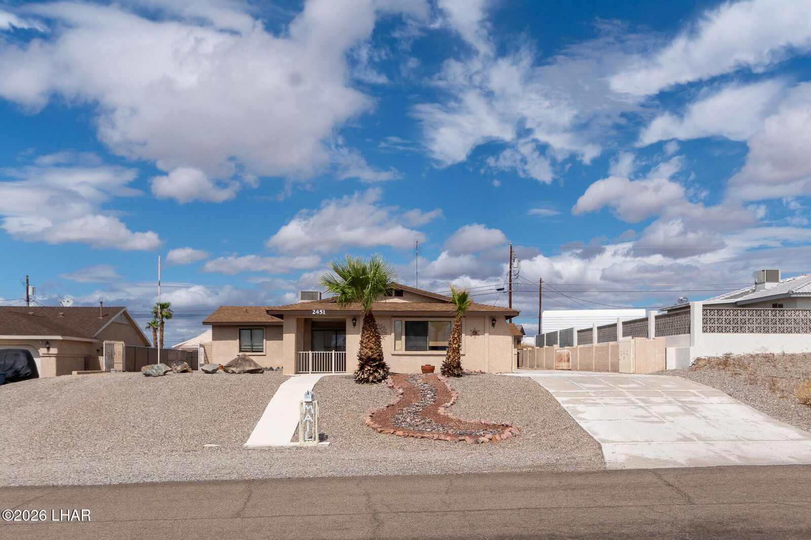 Property Photo:  2451 Seabring Dr  AZ 86403 
