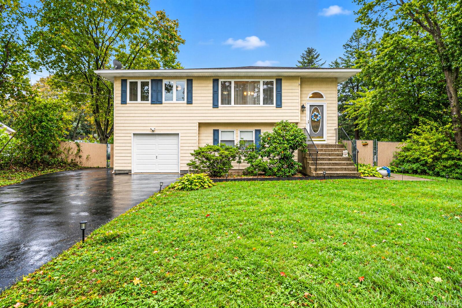 Property Photo:  102 Robinson Avenue  NY 11763 