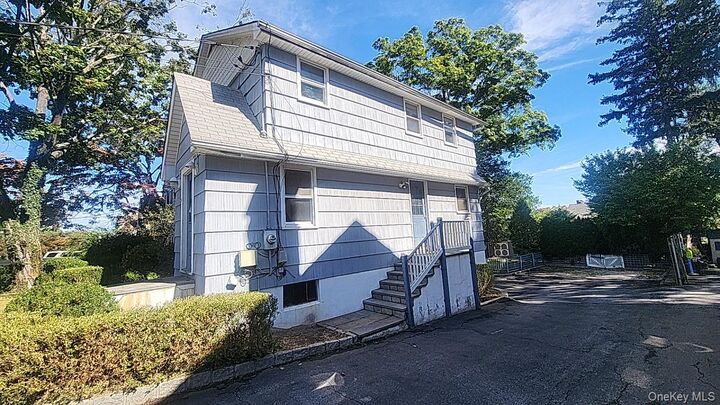 Property Photo:  10 Shelley Avenue  NY 10595 