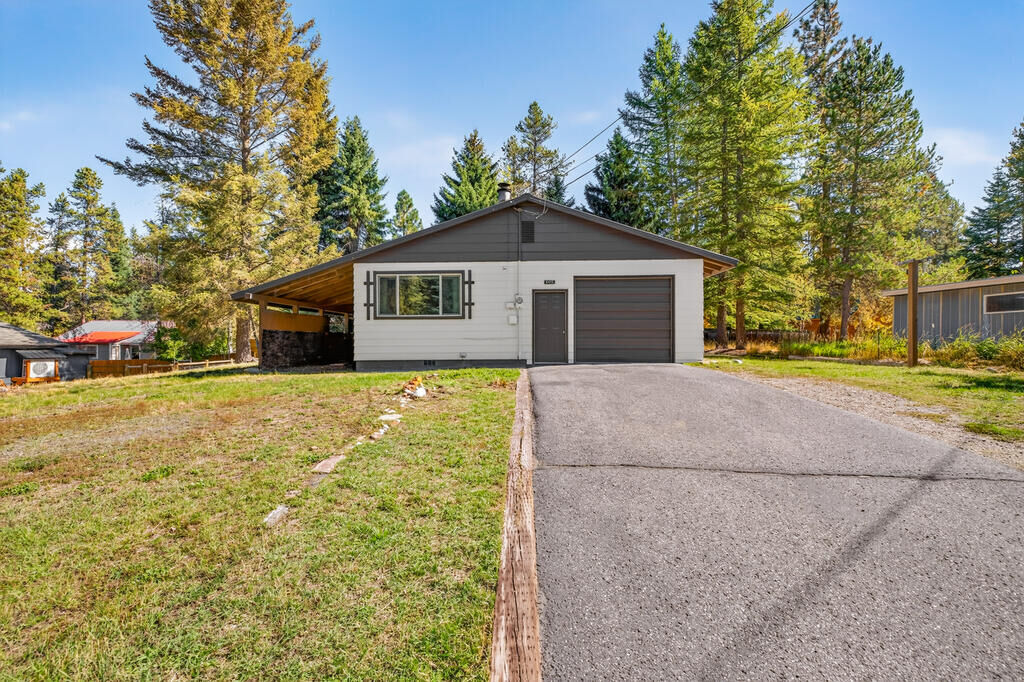 Property Photo: 905 Davis Avenue ID 83638