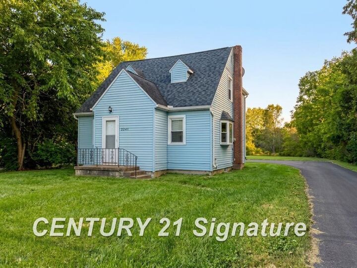 Property Photo:  3244 S Center Road  MI 48519 