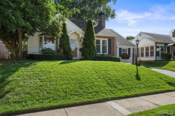 Property Photo:  8528 Douglas Court  MO 63144 