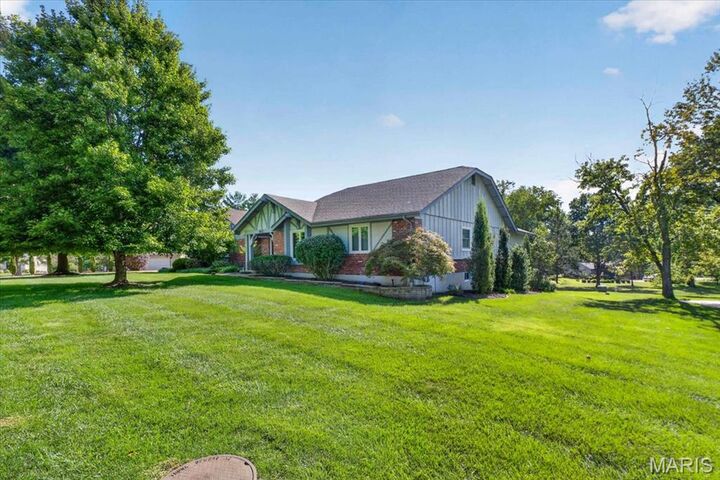 Property Photo: 1632 Lochcrest Drive MO 63017