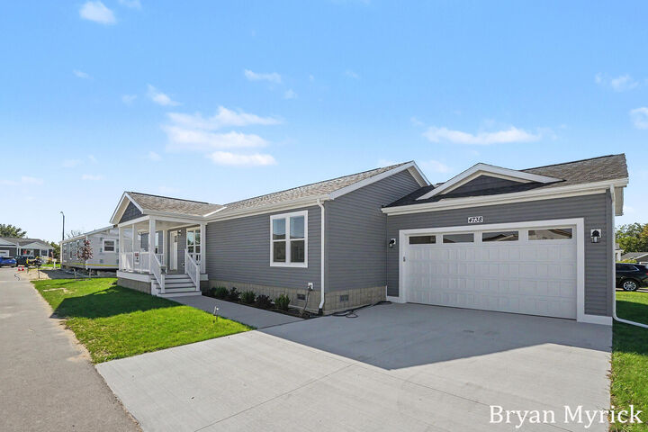 Property Photo: 4738 Floral Wood Lane MI 49423