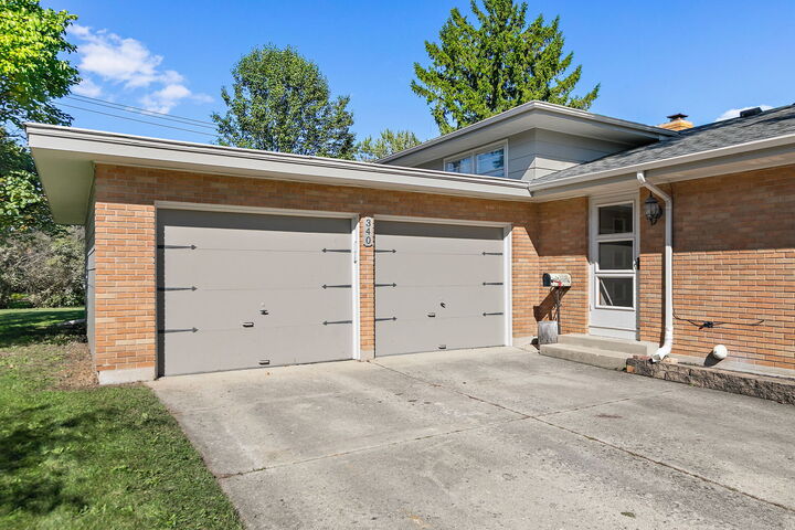 Property Photo: 340 Illinois Street IL 60118