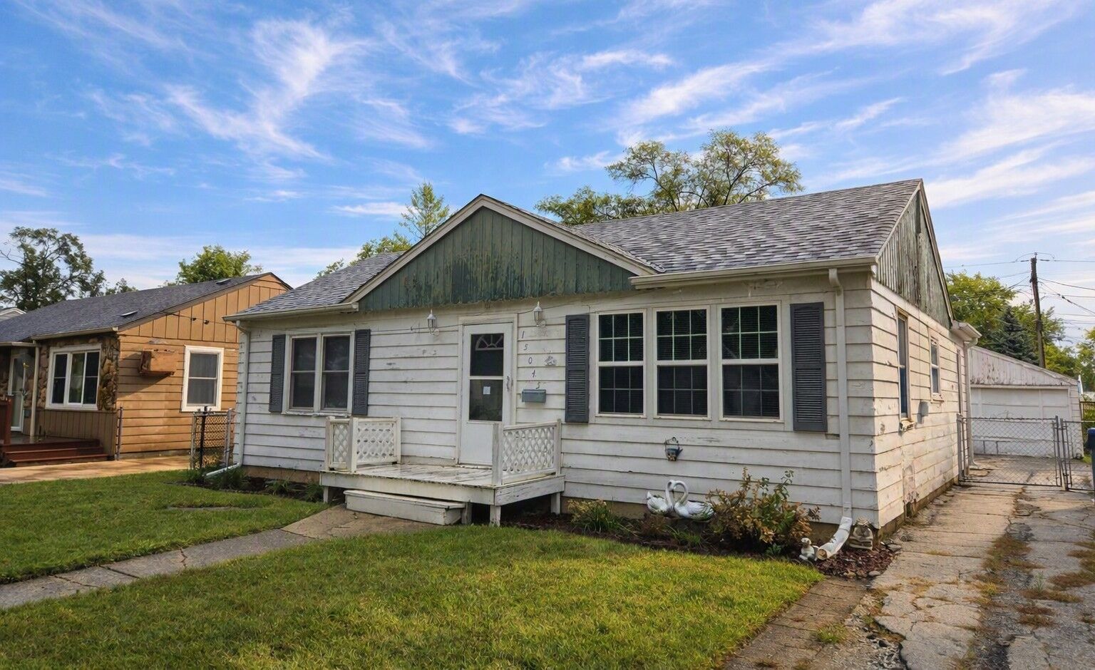 Property Photo: 15045 Springfield Avenue IL 60445