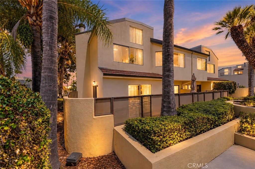 Property Photo:  13104 Glen Court 20  CA 91709 