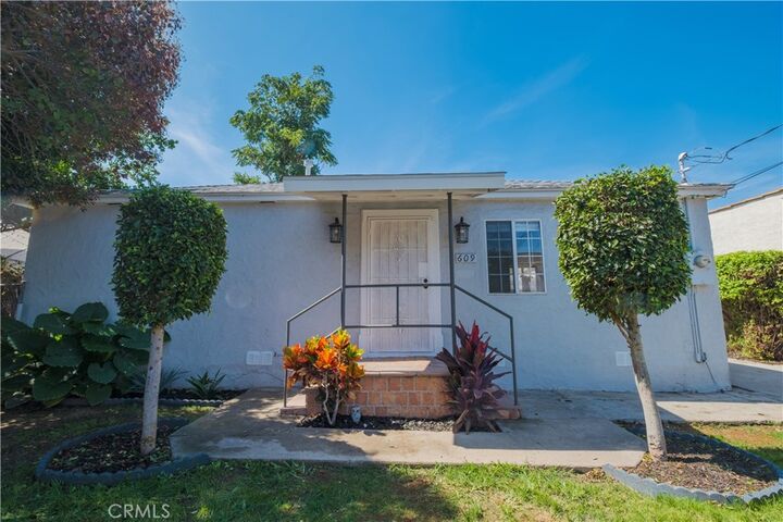 Property Photo:  609 N Crane Avenue Avenue  CA 90221 