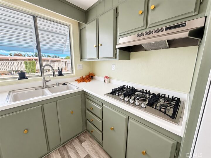 Property Photo: 20683 Waalew Road 59 CA 92307