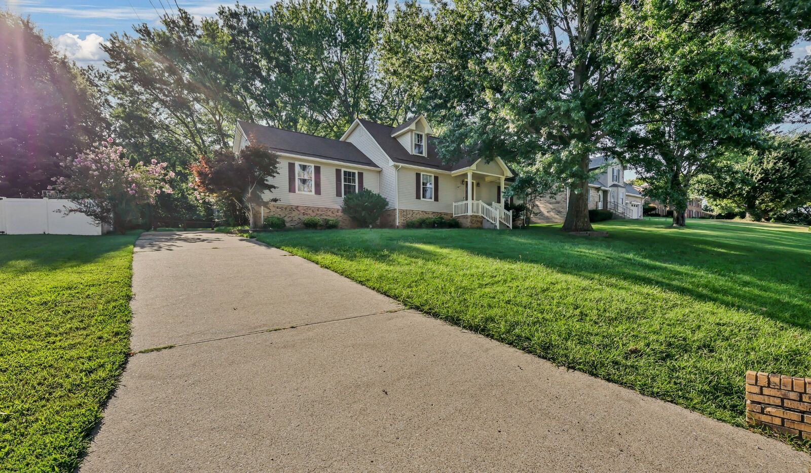 Property Photo:  1025 Hillshire Dr  TN 37043 
