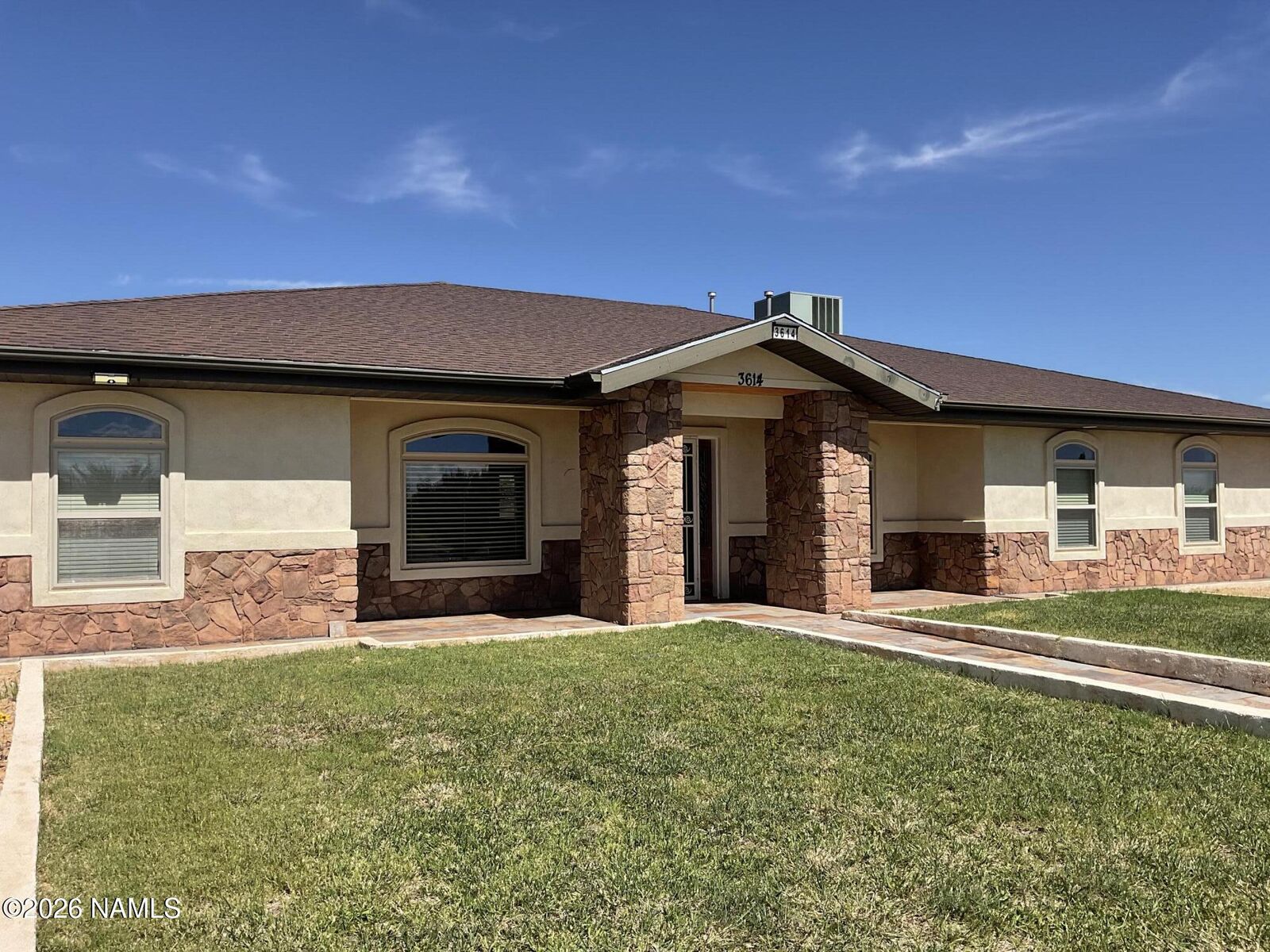 Property Photo: 3614 Sunrise Street AZ 86047