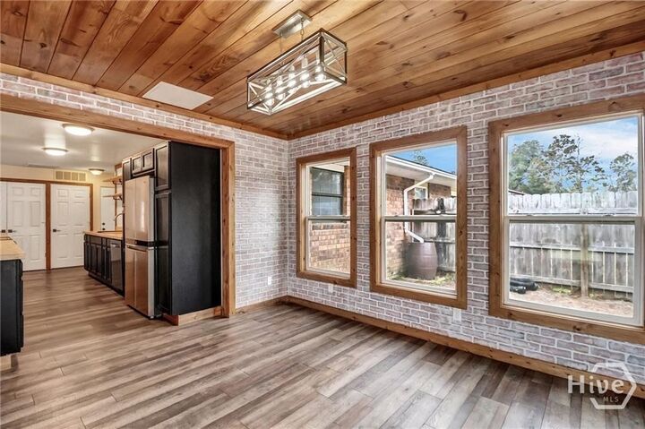 Property Photo:  506 Greenbay Avenue  GA 31326 