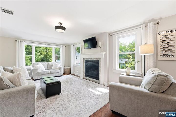 Property Photo:  21 Nassau Street  NJ 07508 