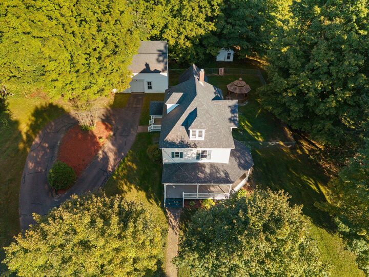 Property Photo:  17 Maplewood Avenue  VT 05468 