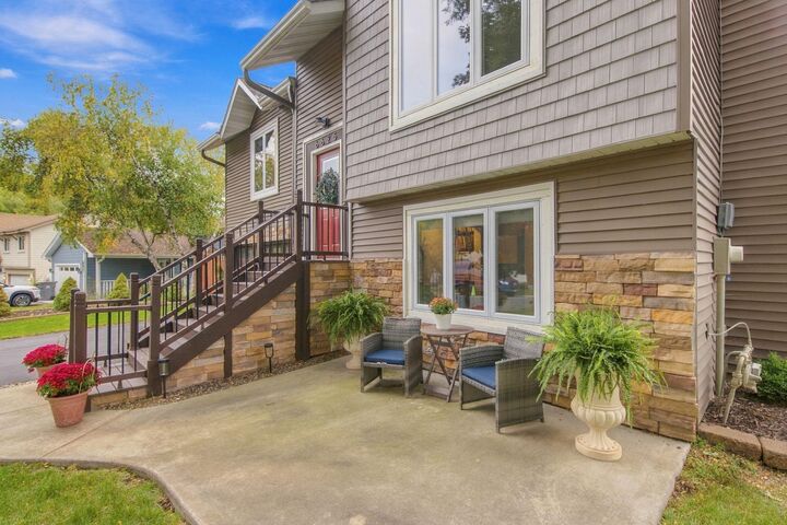 Property Photo: 6625 Harlan Drive MN 55346