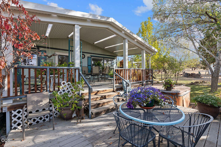 Property Photo: 14444 SW Shumway Road OR 97753
