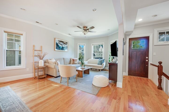 Property Photo:  292 Summer Street 2  MA 02144 
