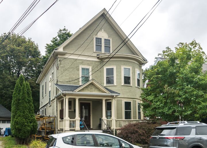 Property Photo:  14 Townsend Street 14  MA 02453 