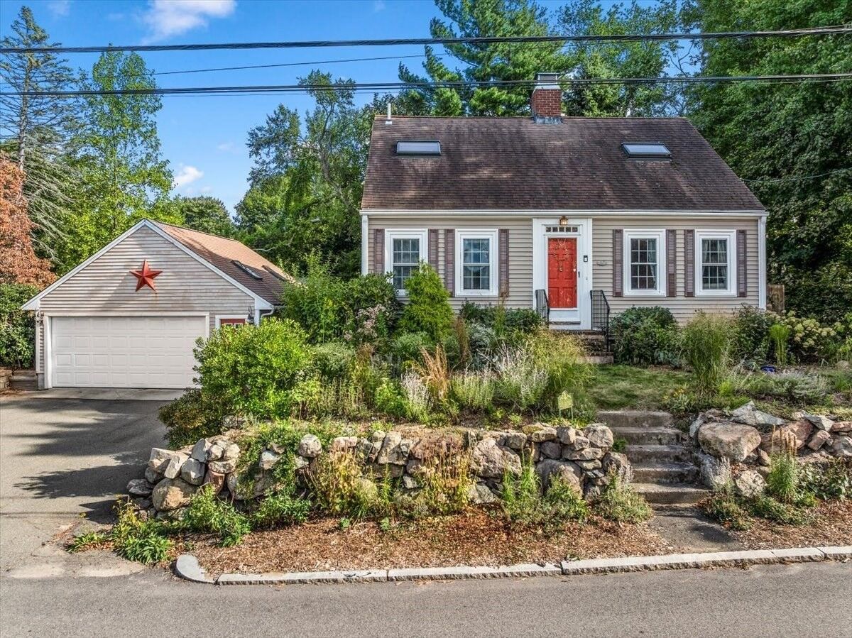 Property Photo:  70 Church St  MA 02189 
