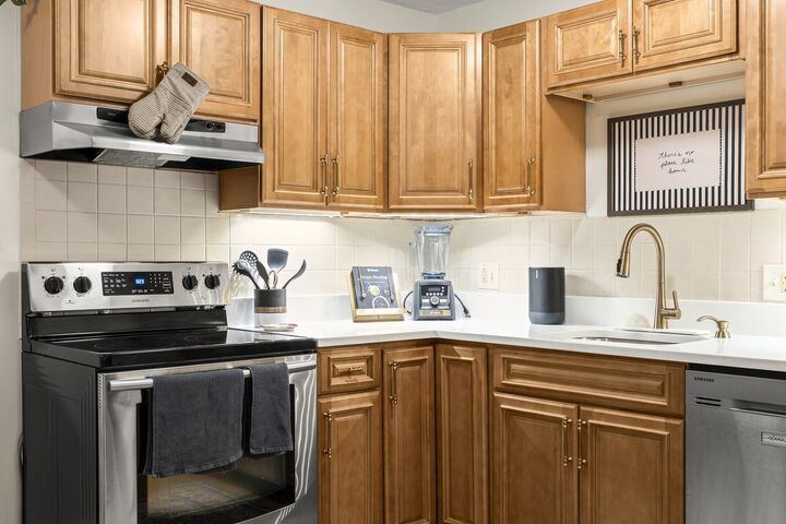 Property Photo:  295 Main St 15  MA 01867 