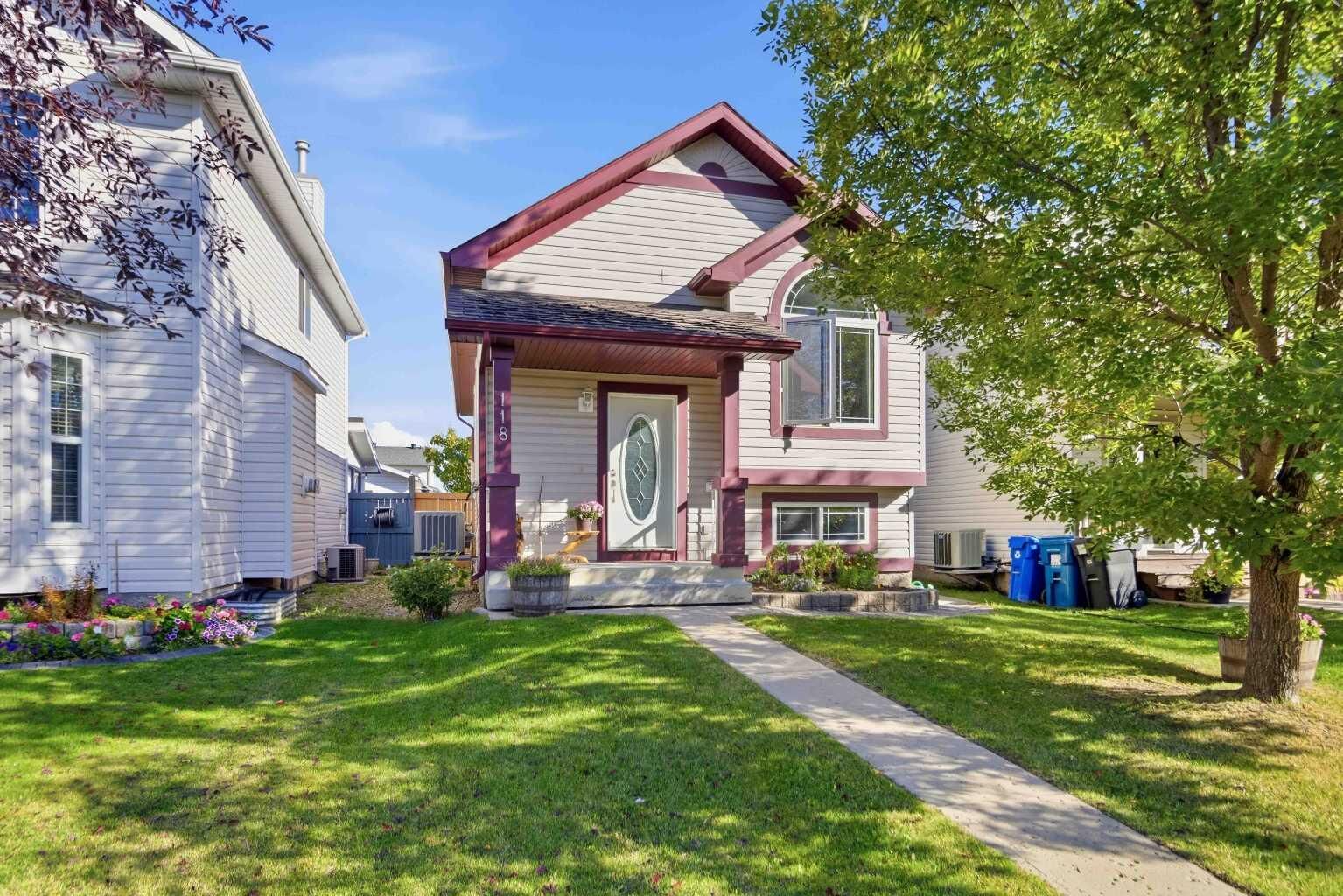 Property Photo:  118 Campbell Crescent  AB T9K 2N7 